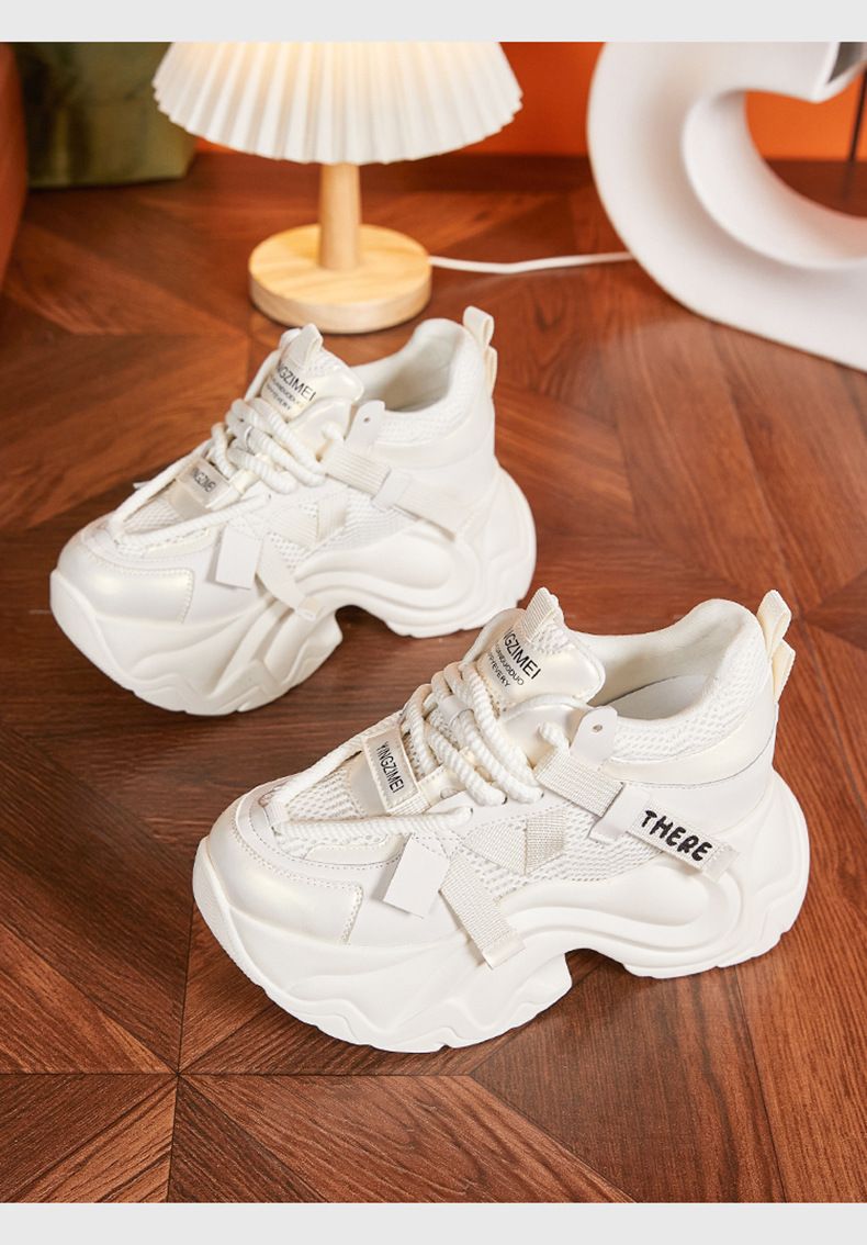 Tykksålet pappa våren 2024 nye europeiske stasjons allsidige sportssko, svampsåle, liten innvendig høydeøkning_voghion.com