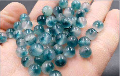 Giada conveniente, semi di ghiaccio, giada floreale fluttuante, perline rotonde, perline sparse, perline di giada floreale blu_voghion.com