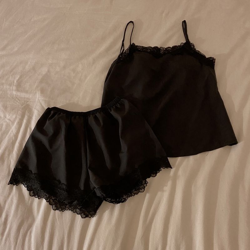 Charming French Elegance: Sexy Plus-Size Suspender Pajama Set, Ideal For 150kg Fashion-Forward Ladies_voghion.com