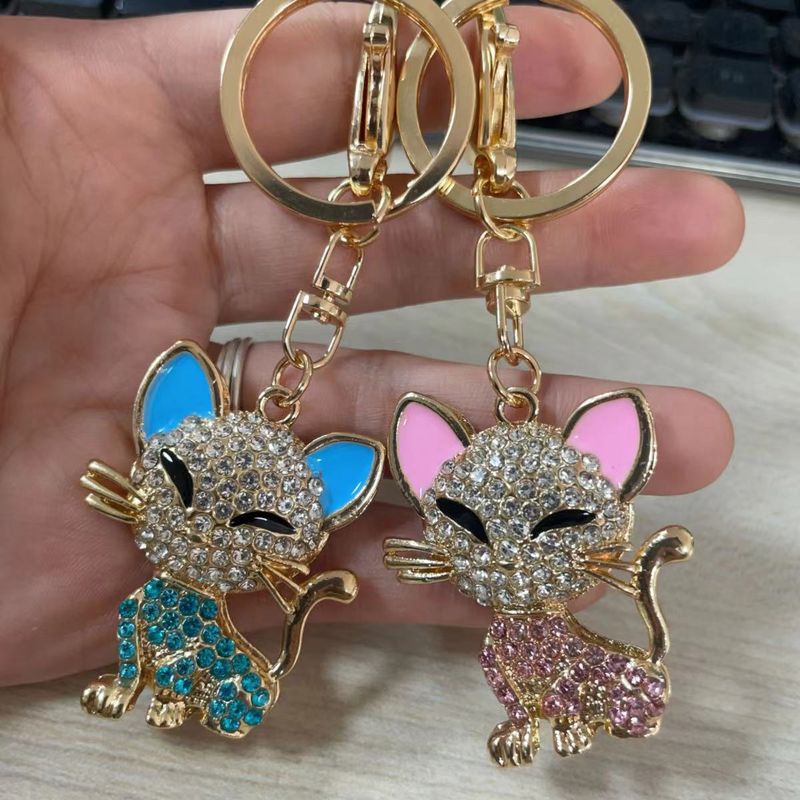 Portachiavi creativo con ciondolo per borsa in metallo con gatto tempestato di diamanti, piccolo regalo_voghion.com