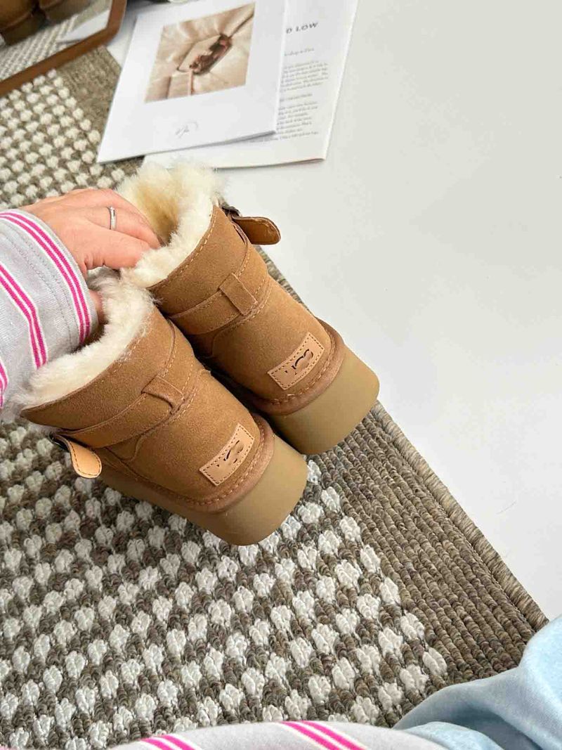 Kostenloser Versand frauen Plattform Anti-Slip Schnee Stiefel 2025 Herbst Winter Neue Design Pelz-Gefüttert Dicke Warme baumwolle Stiefel Braun_voghion.com