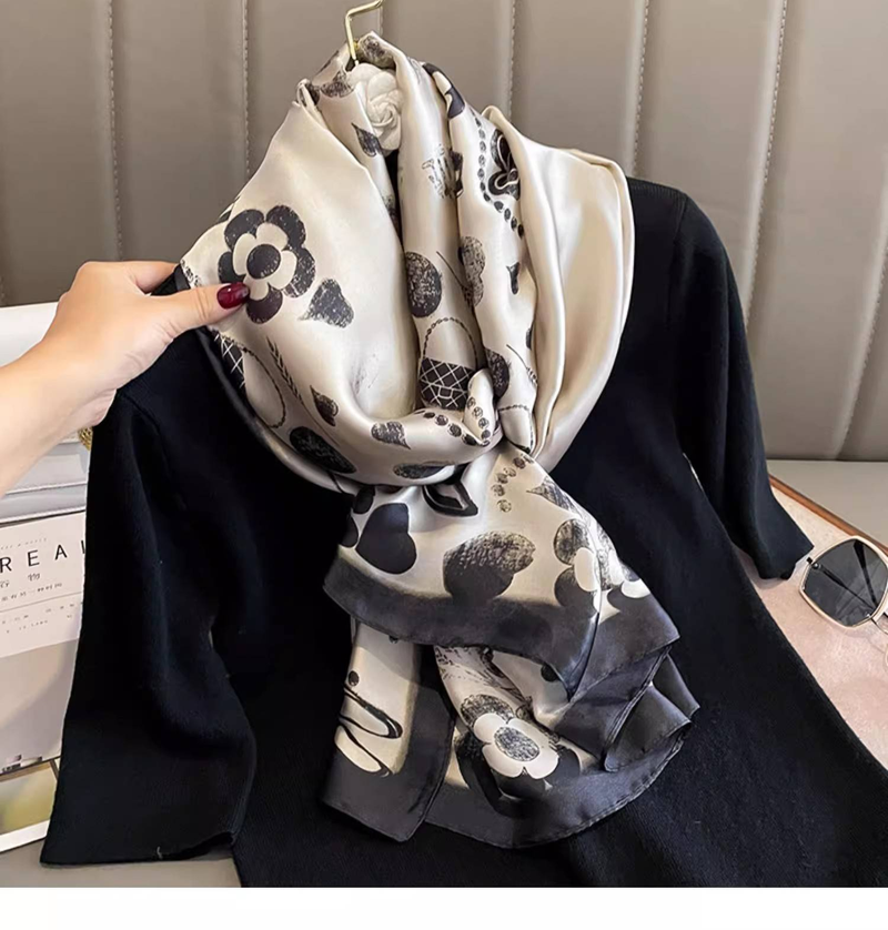 Elegante beige kleine duftende Wind Blumen Simulation Seide Schal weibliche koreanische Version der Herbst und Winter dünne Abschnitt Seide_voghion.com