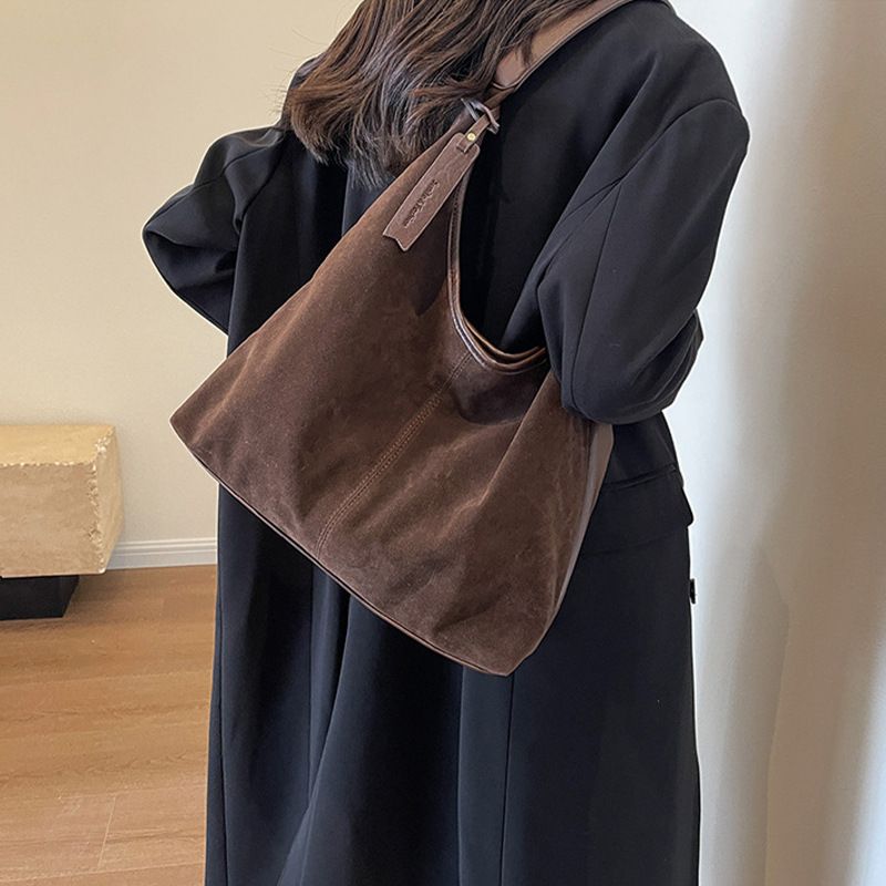 Borsa a tracolla casual da pendolare, grande capacità, in pelle scamosciata, stile Melard, autunno inverno 2025_voghion.com