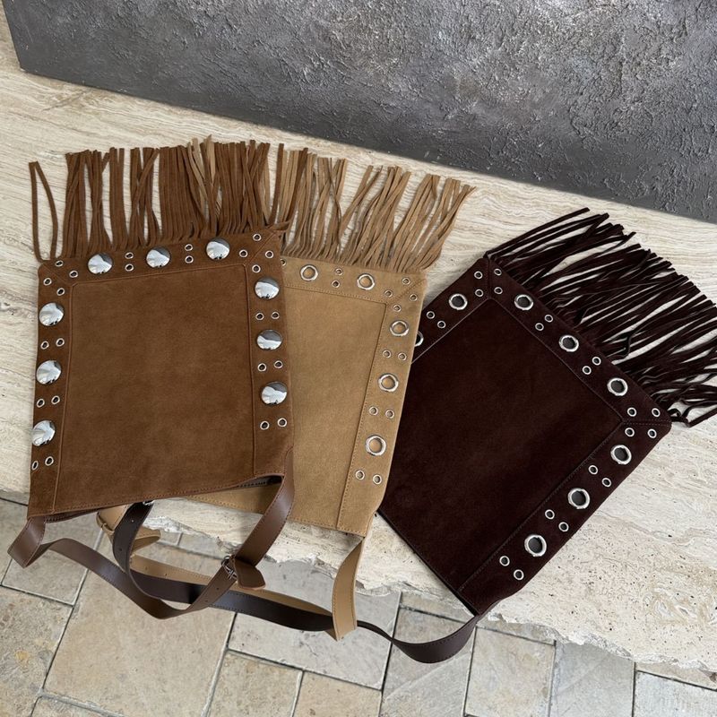 Borsa a tracolla singola con nappe, con lo stesso modello della rete alla moda_voghion.com