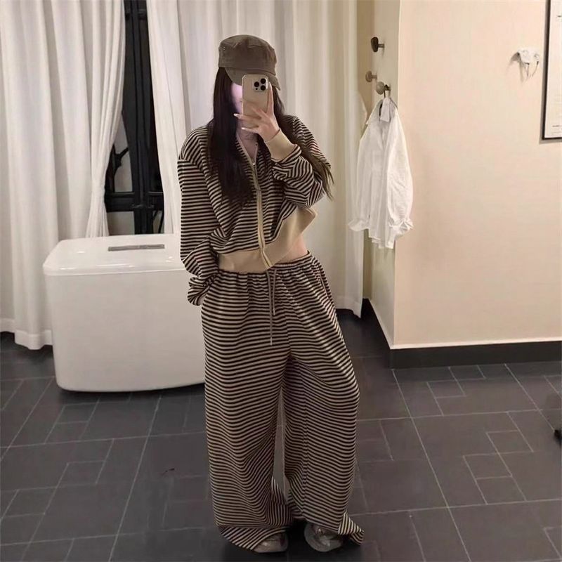 001 Tuta sportiva casual in stile pigro per donna, giacca felpata a righe di alta qualità e pantaloni larghi per autunno e inverno_voghion.com