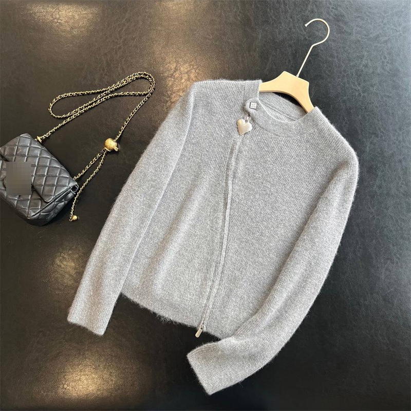 Strickjacke aus Kaschmir-Wollmischung mit herzförmigem Knopf und Doppelreißverschluss, stilvoller grauer Damenpullover für Herbst und Winter_voghion.com