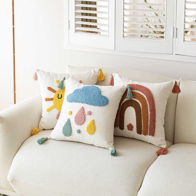 Fodera per cuscino trapuntata con disegni di sole, luna, arcobaleno e gocce di pioggia: arredamento morbido ed elegante per divano, letto, auto_voghion.com