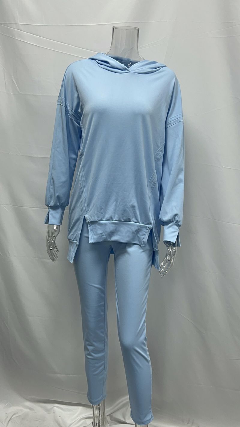 Completo elegante da donna con felpa con cappuccio e leggings con orlo diviso - Miscela di poliestere e spandex traspirante per allenamento e streetwear (diversi colori e taglie)_voghion.com