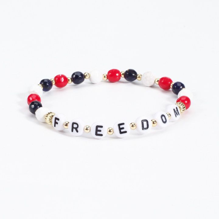 Handgefertigtes Armband-Set zum Unabhängigkeitstag der USA mit Natursteinperlen und Buchstabenanhängern, Unisex-Schmuck für Männer und Frauen_voghion.com