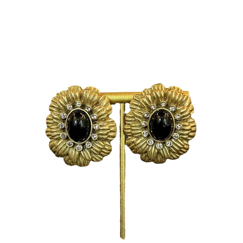 Medieval electroplated double layer to do old gold madge flower set diamond ear clap retro relief black glass ear stud_voghion.com