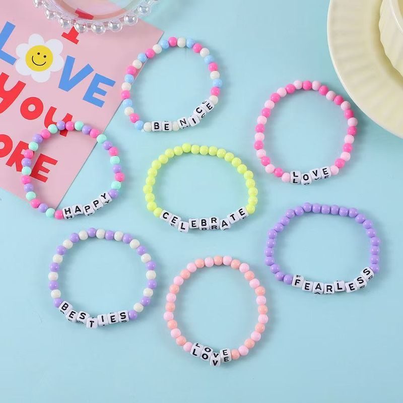 Taylor Rainbow Letter Mixed Color Women's Acrylic Bead Bracelet Handmade_voghion.com