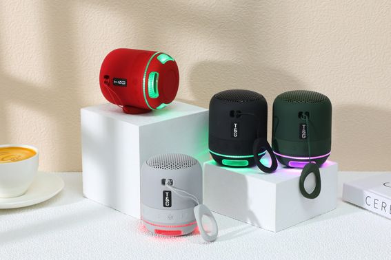 TG294 LED-lys, Bluetooth-højttaler, udendørslys, farverig subwoofer, bærbar højfrekvent kvalitetskortindsættelse_voghion.com
