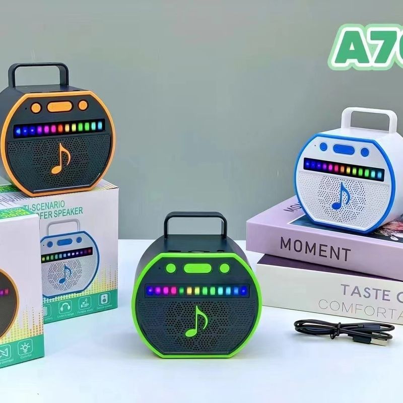 Nowy niedrogi przenośny głośnik LED Bluetooth A70 do wygodnego użytkowania na zewnątrz, mini subwoofer, głośnik typu plug-in_voghion.com