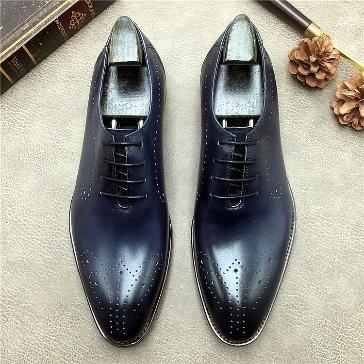 Italian Business Blue With Carve Patterns Fashion Bridegroom Leather Shoes_voghion.com