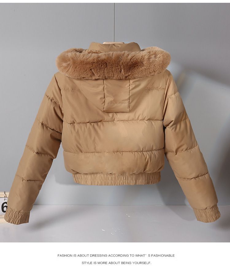Piumino corto da donna con cappuccio e bordo in pelliccia sintetica - Caldo cappotto invernale foderato in pile per capispalla casual e di piccola taglia, nei colori nero/beige/kaki/marrone_voghion.com