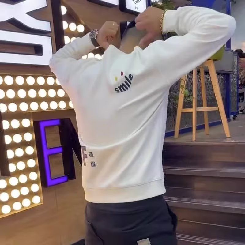 Hanorac bărbați 2023 toamna și iarna nouă versiune coreeană pentru bărbați slim fit față zâmbitoare imprimată guler rotund tineret high-end top îmbrăcăminte pentru bărbați_voghion.com