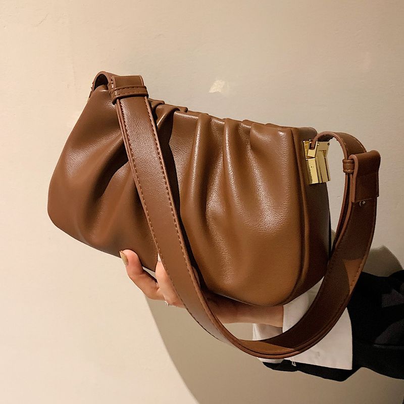2022 Neues Nischendesign Kleine Damenmode Trendy Single Shoulder Crossbody Einfache Plisseetasche_voghion.com