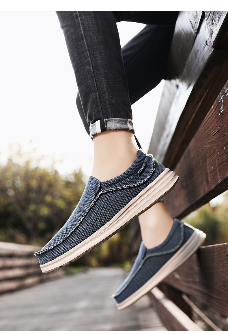 New Loafers Casual Men's Flat Canvas Shoes Ultra-Light Large Size Slip-On_voghion.com