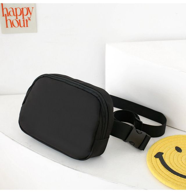 LULU Mini-Taille mit dem gleichen Design, neue Sport-Lauf-Änderung, Handy-vielseitige Umhängetasche, Damen-Brusttasche_voghion.com