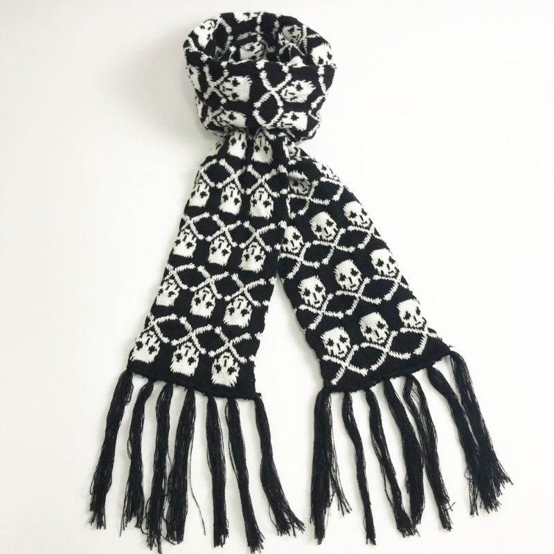 Punk punk y2k dark spicy girl Yab Harajuku style thick warm knitted skull scarf_voghion.com