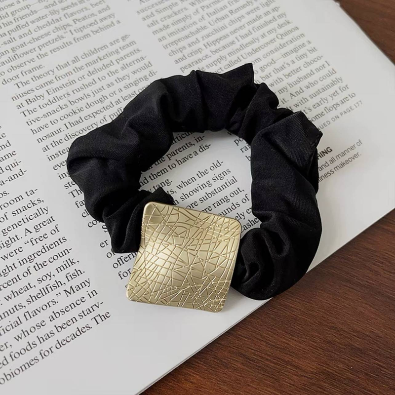 Elastici per capelli in raso di seta Elastici per capelli neri per ragazze e donne Scrunchie Accessori per capelli tinta unita Fermagli per capelli scrunch per donne_voghion.com