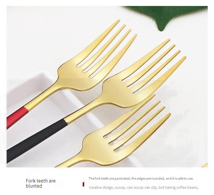 Set di posate Premium in acciaio inossidabile 304 - Forchette colorate placcate in oro in stile portoghese per bistecca, dessert e frutta_voghion.com