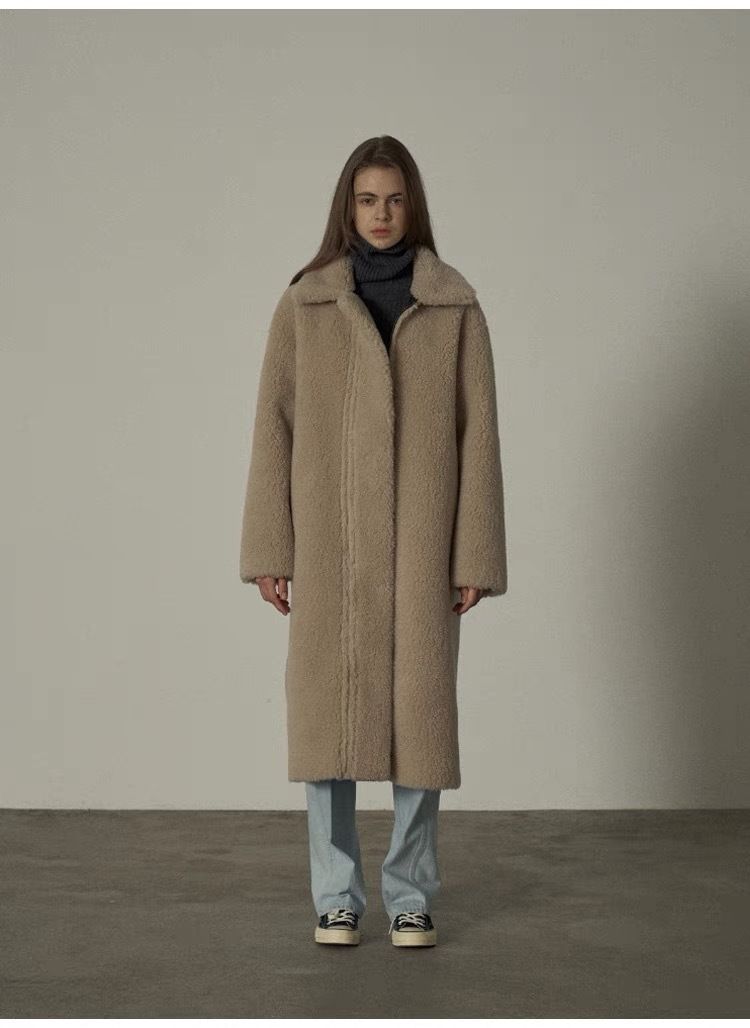 Cappotto reversibile in pelliccia sintetica da donna con design double-face, giacca invernale spessa lunga e corta per autunno e inverno, opzioni nero e marrone_voghion.com