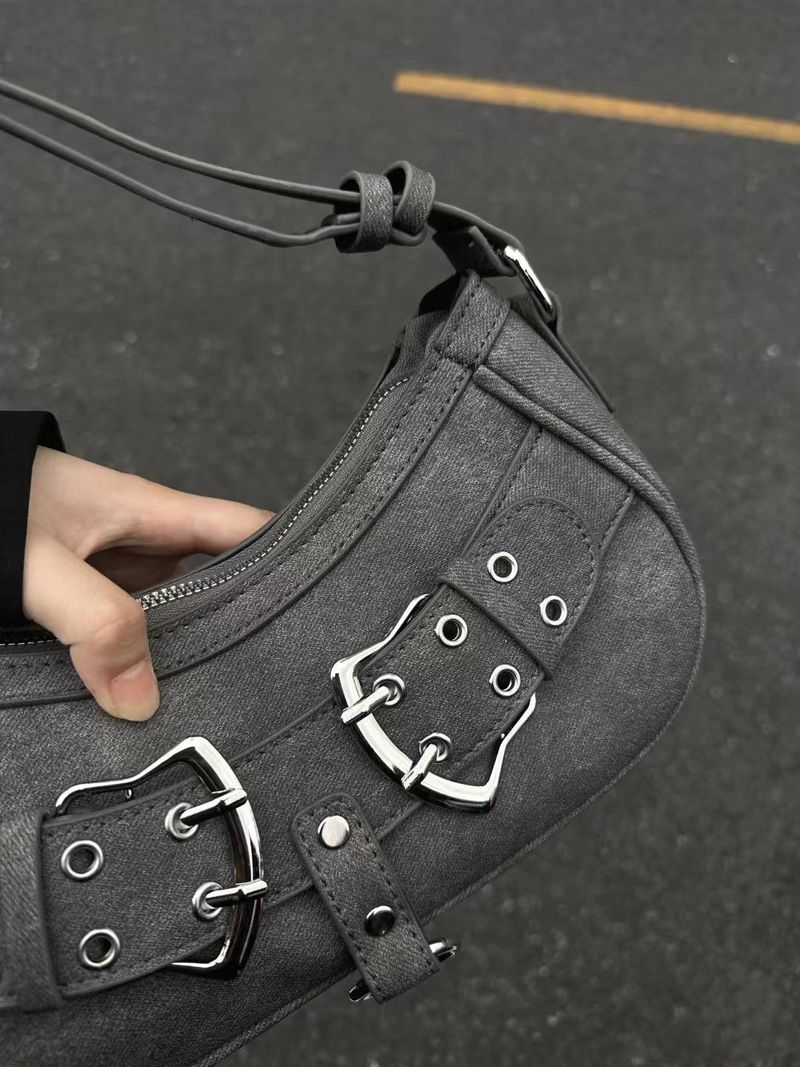 2025 Women's Leather Bag, New Square Soft Box Head Layer Crossbody Bag_voghion.com