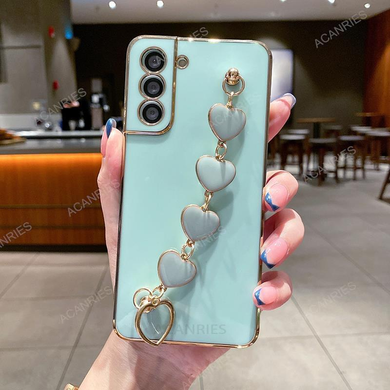Custodia a catena con braccialetto a cuore d'amore placcatura di lusso per Samsung Galaxy S22 Plus Ultra S21 S20 FE 5g 2022 Cover a fascia su S 22_voghion.com