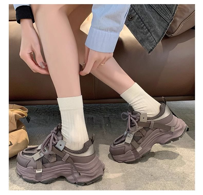 High Beauty Cloud 2024 Frühjahr Neue dicke Sohle runder Kopf, kleine duftende Canvas Casual Board Schuhe für Frauen_voghion.com