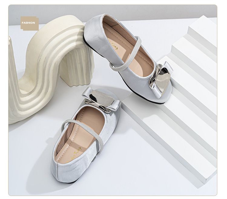 Kinderschuhe, flache Sohle, rosa Ballettschuhe, Satin, Retro-Performance, Mary Jane, quadratische Zehenpartie, weiche Sohle, ein Riemen, Mädchenschuhe_voghion.com