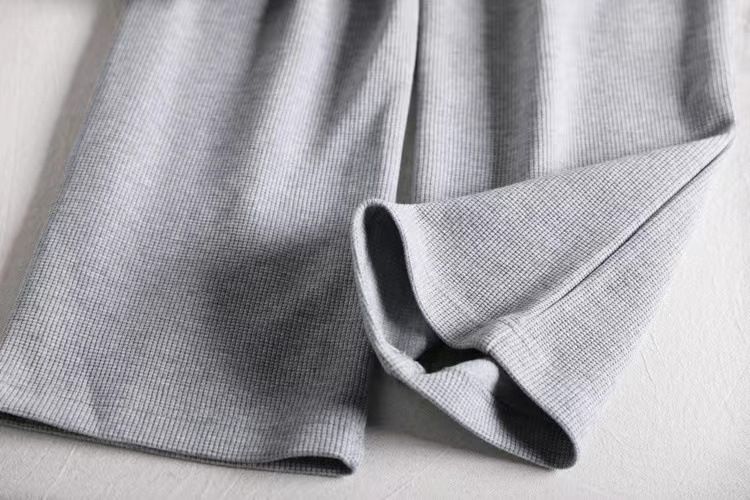 Abbigliamento da donna alla moda e anti-età, tuta sportiva piccola, felpa con cappuccio slim con pantaloni a gamba larga, tuta casual a due pezzi_voghion.com