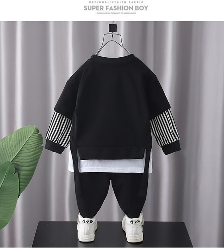 Herbstanzug für Jungen, zweiteiliges Set für Kinderpullover, kleine und mittlere Größe, schwarze koreanische Version, hübscher Frühling_voghion.com