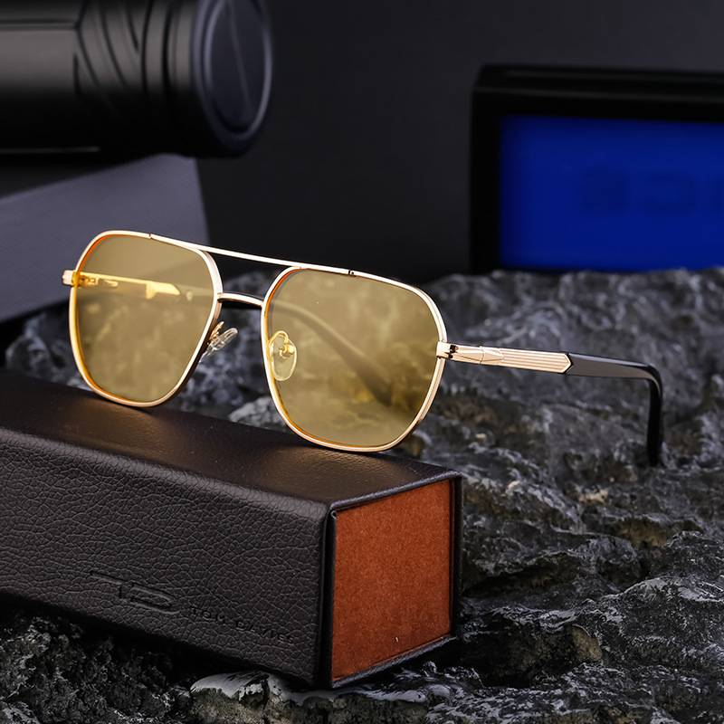 2025 New European And American Fashion Box Sunglasses Men's Simple Sunscreen Sunglasses_voghion.com