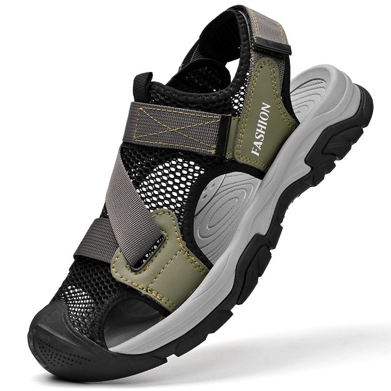 2024 Summer Men's Large Size Sandals Outdoor Beach Shoes Velcro Toe Sandals Head Layer Leather Breathable Casual Shoes_voghion.com