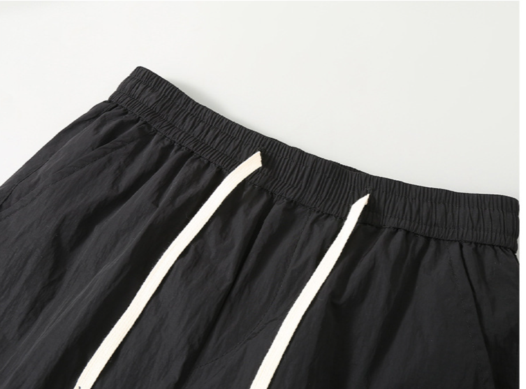Men's Clothing goods beach casual wrinkled shorts men summer loose sports shorts trendy brand thin ice silk quick-drying pants_voghion.com
