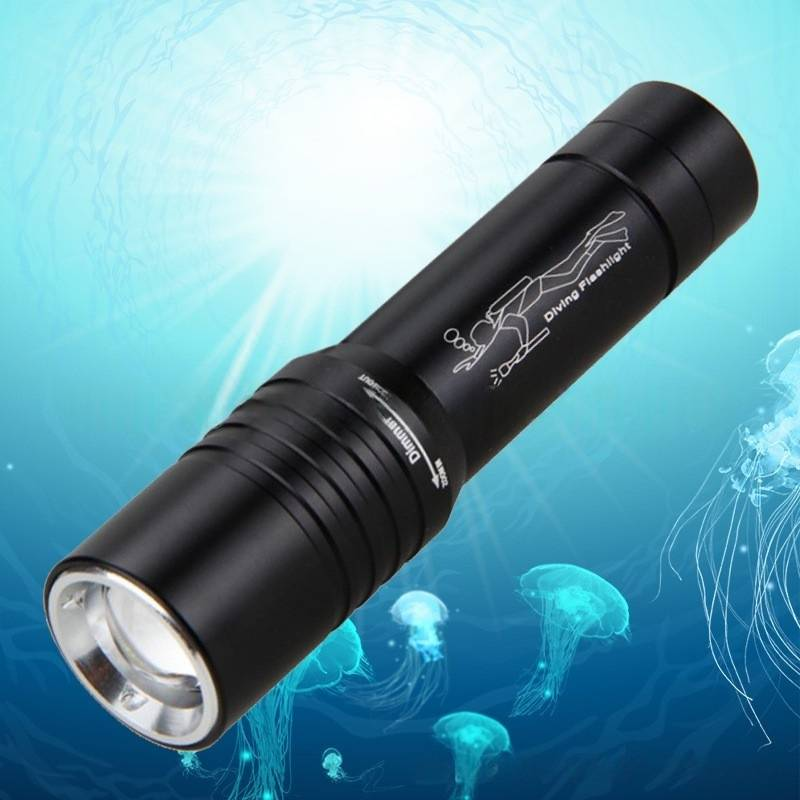 Zoomable T6 Diving Flashlight - 2000 Lumens Waterproof LED Torch With Rechargeable Battery & Aluminum Alloy Body For Scuba Diving_voghion.com