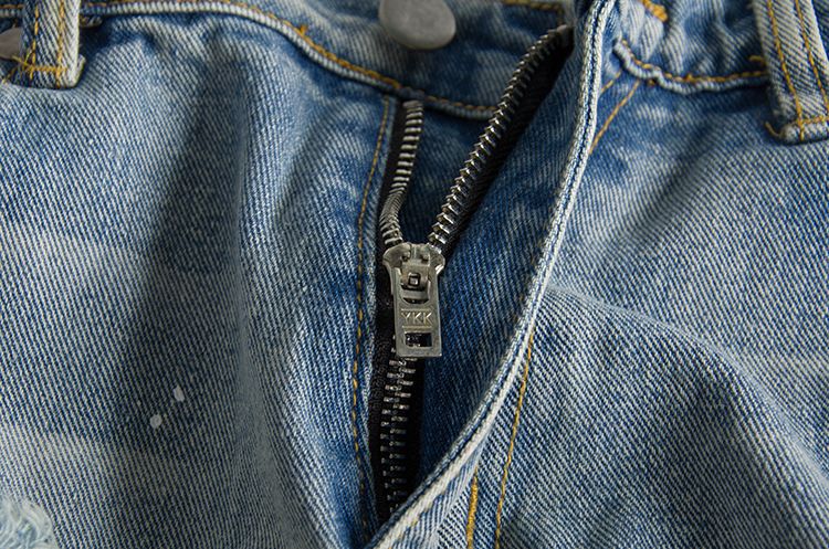 Herrenbekleidung, gewaschene und abgenutzte Tintenspritzer, große Löcher, trendige, originelle Herren-Jeansshorts für Jugendliche_voghion.com