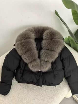 Damen Winter Kurze Pufferjacke mit Kunstpelzkragen – Stylischer Oversize-Mantel in Schwarz/Braun/Creme (S/M/L)_voghion.com