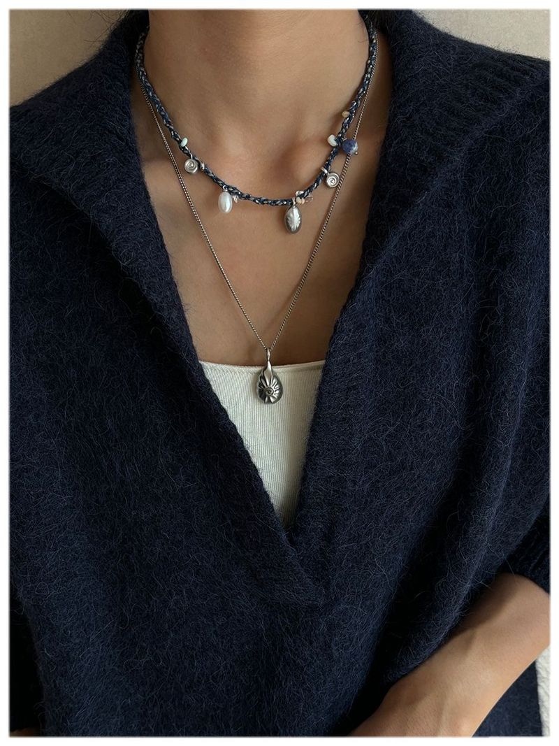 Folded Shell Retro Braided Rope Necklace Niche Design Freshwater Pearl Vacation Wind Stacked Collarbone Chain_voghion.com
