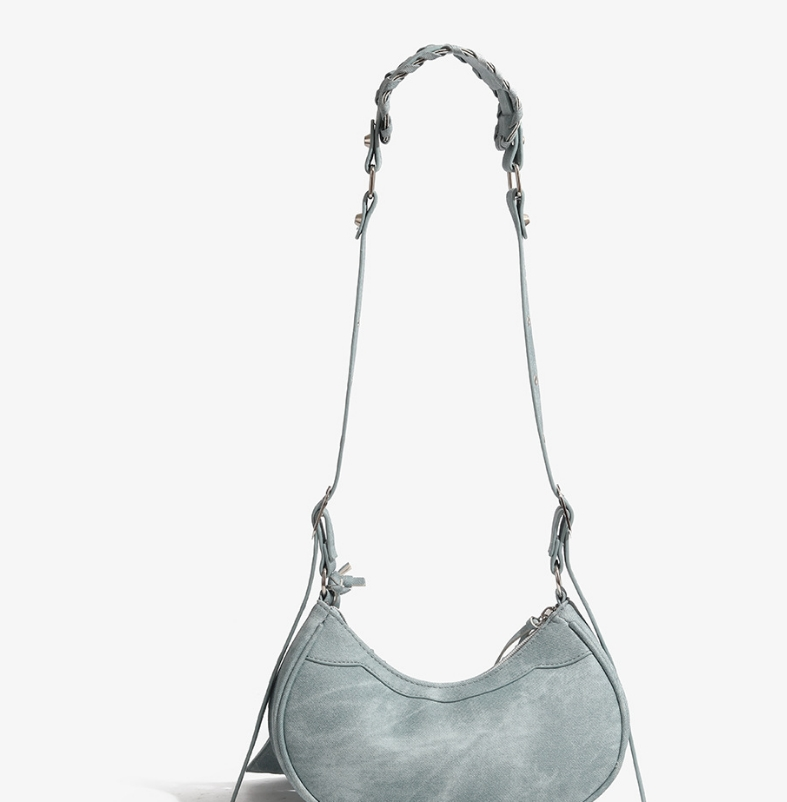 2024 Nuova borsa a tracolla monospalla di lusso con nappa e rivetto alla moda e alla moda, borsa da donna, borsa da moto, borsa da ascella_voghion.com