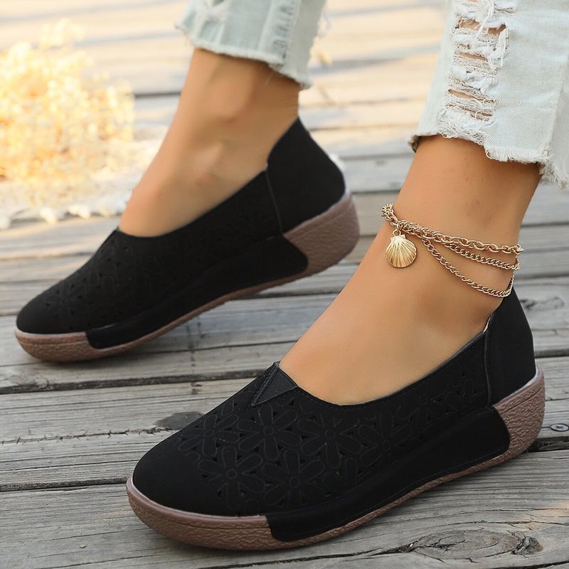 Neue Lazy Singles Casual-Schuhe in Übergröße mit flachem Boden und Hohllöchern, runde Zehenpartie für Damen mit einem Fußpedal_voghion.com