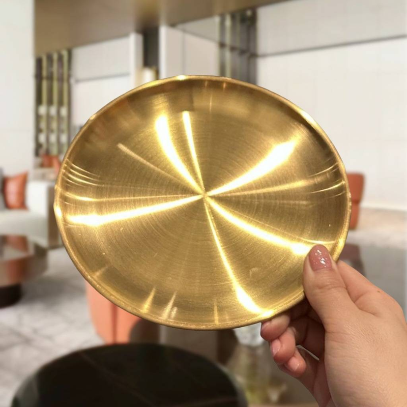 Gold Stainless Steel Shallow Plate - Home Fruit Tray, Restaurant Buffet Serving Dish, BBQ Grill Plate for Meat, Snacks, and Desserts_voghion.com