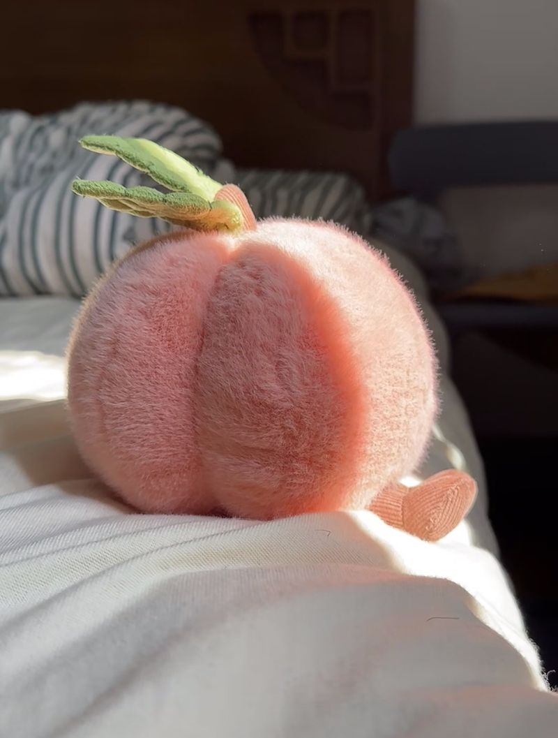 Muñeco de peluche suave británico divertido con forma de melocotón y pera, bonito regalo de cumpleaños_voghion.com