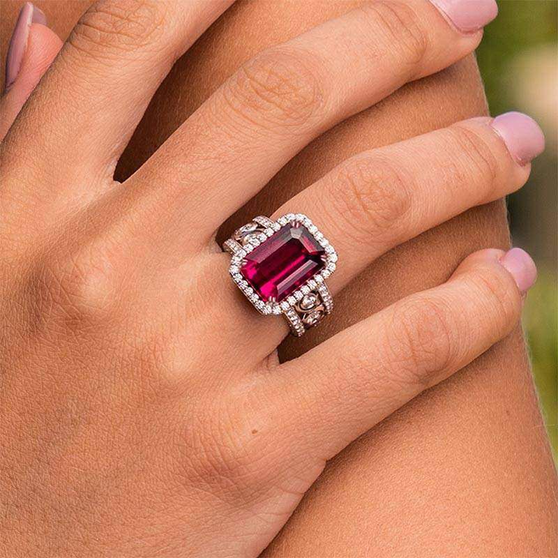 Cao Shi Luxurious High-End Design Inlaid Zircon Square Diamond Elegant Ring For Women Palace Banquet Jewelry_voghion.com