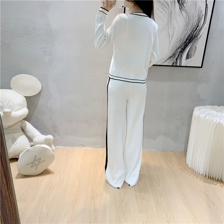 Women's fashion professional suit age-reducing temperament knit cardigan style wide leg pants two-piece set_voghion.com