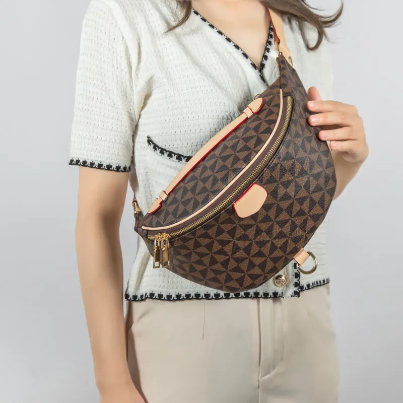 Designer-Bauchtasche mit Monogramm-Muster, geometrischem Muster, verstellbarem Riemen und Tragegriff – versandkostenfrei_voghion.com