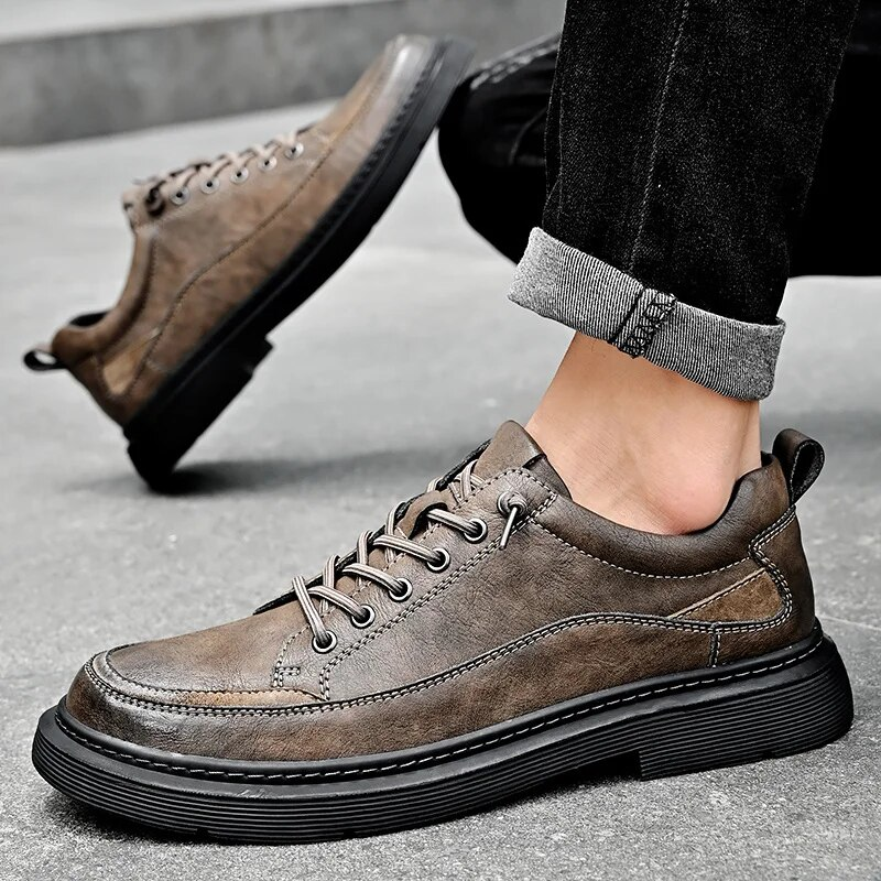 Slip da uomo in pelle comoda, casual, trekking, passeggiate, escursionismo, leggero_voghion.com