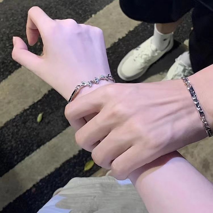 Bracciale in argento con tre vite e albicocca per uomo e donna, stile Ins, incisione semplice, mano con foglia di ginkgo_voghion.com