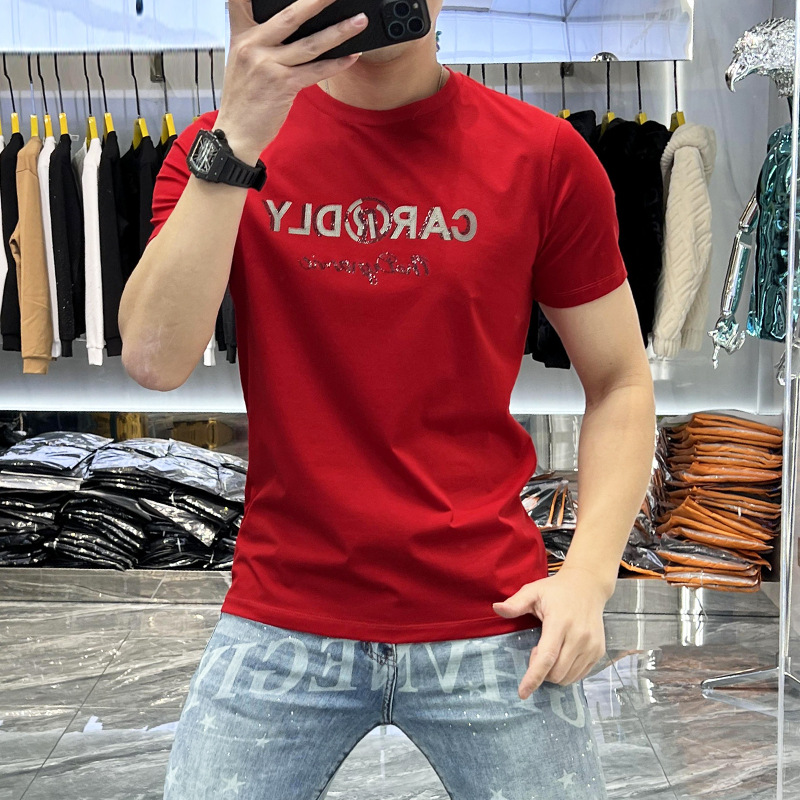 Erkekler 2024 Yaz Yeni Kişiselleştirilmiş Trend Günlük Moda Çok Yönlü Yuvarlak Yaka İnce Kesim Mektup Baskılı Kısa kollu_voghion.com